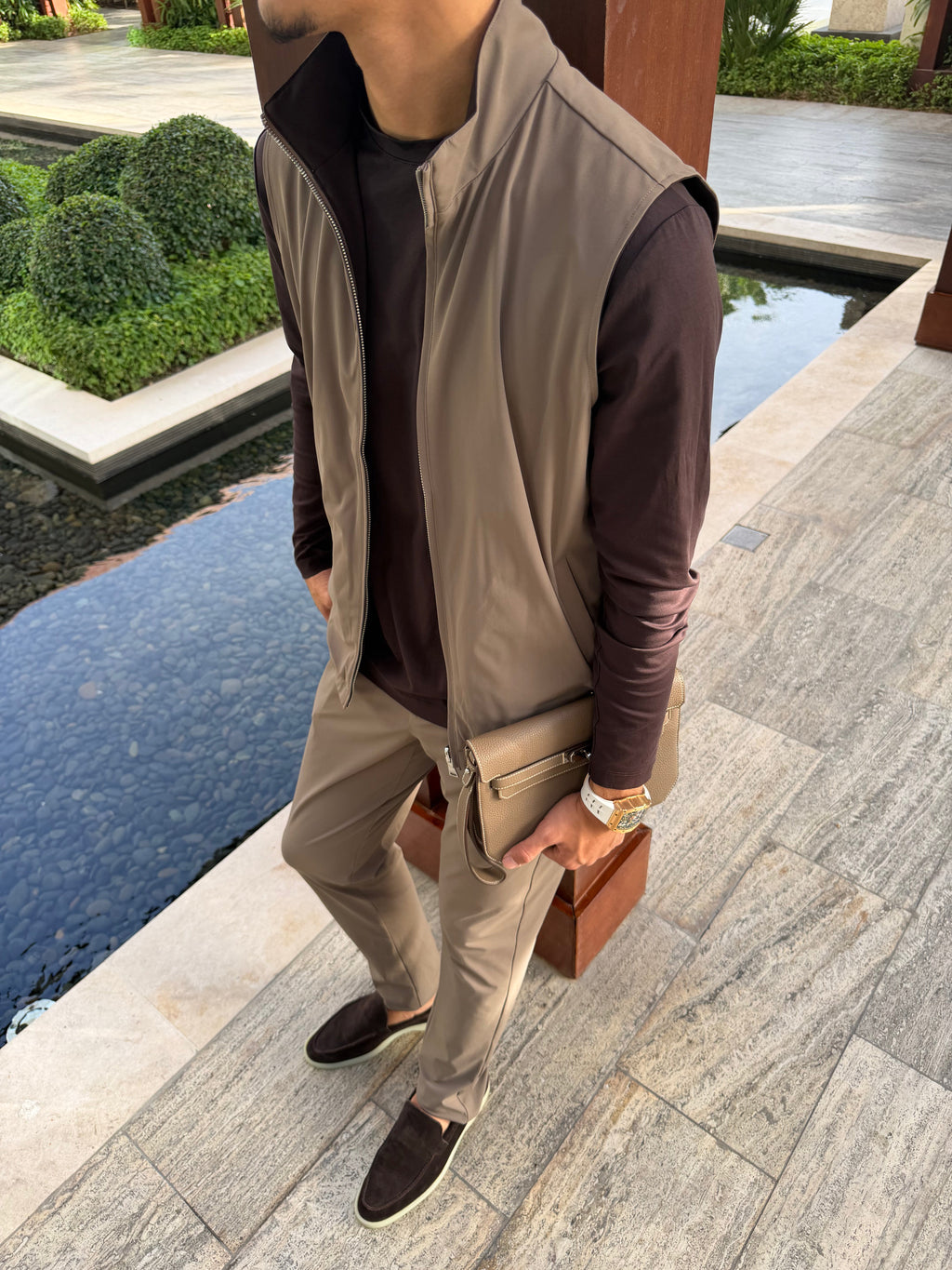 Nelxo's  Espresso/Falcon Reversible Travel Gillet